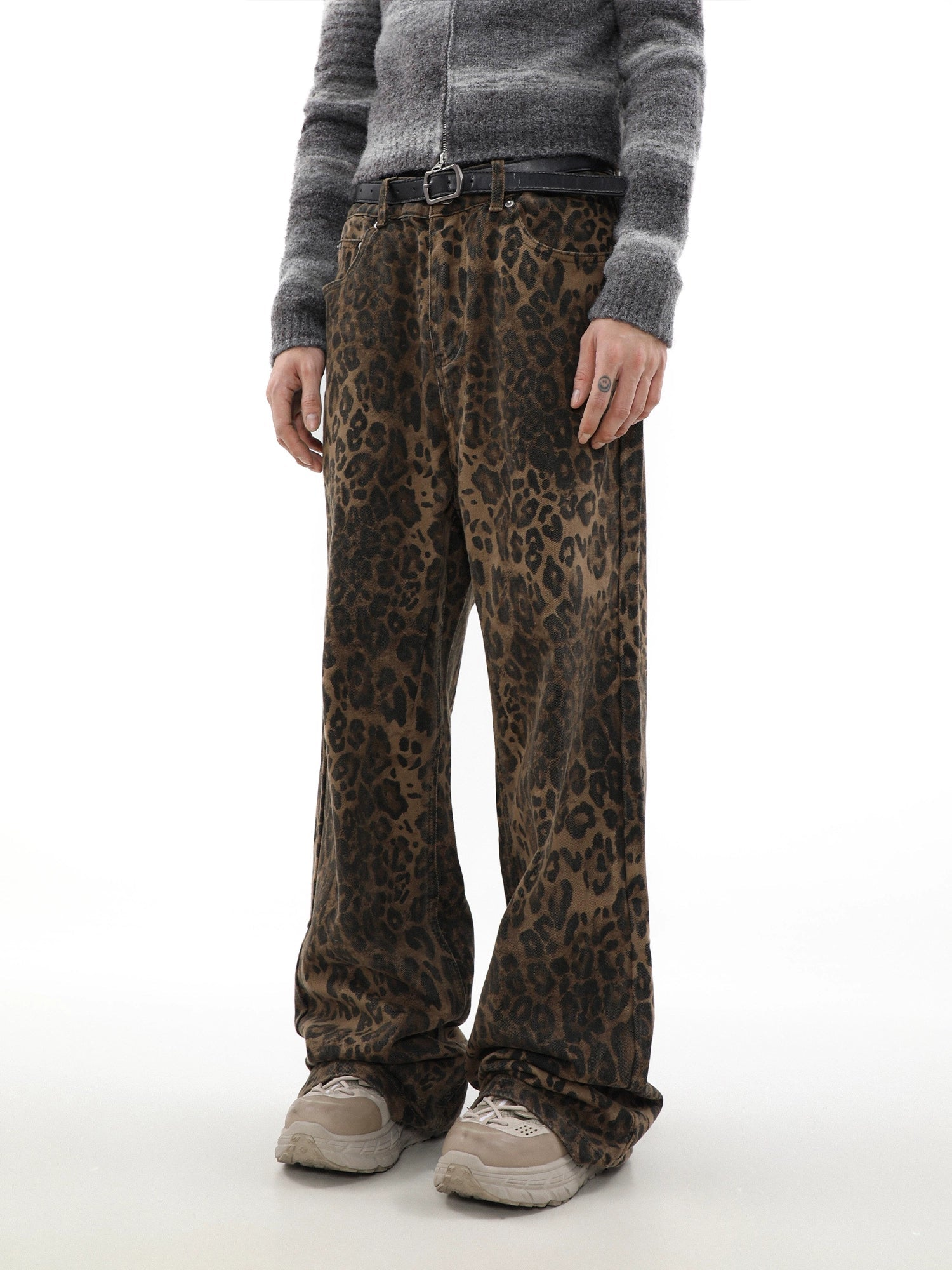 Wild Print Wide Jeans - sneakershuborg