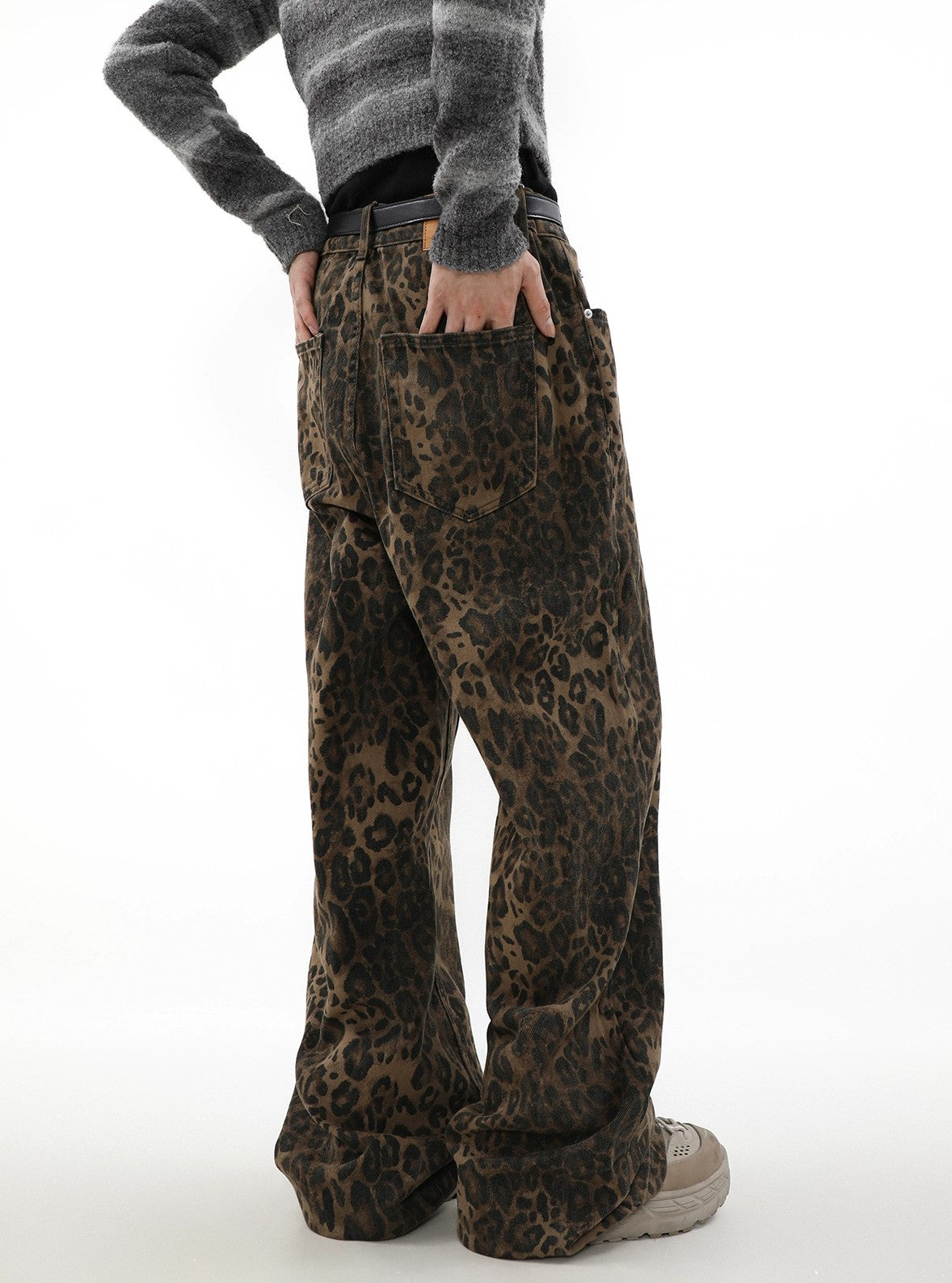 Wild Print Wide Jeans - sneakershuborg