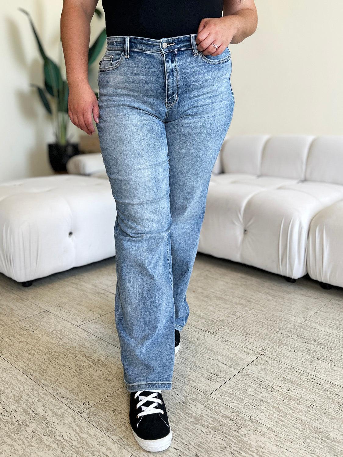 Judy Blue Full Size High Waist Straight Jeans - sneakershuborg