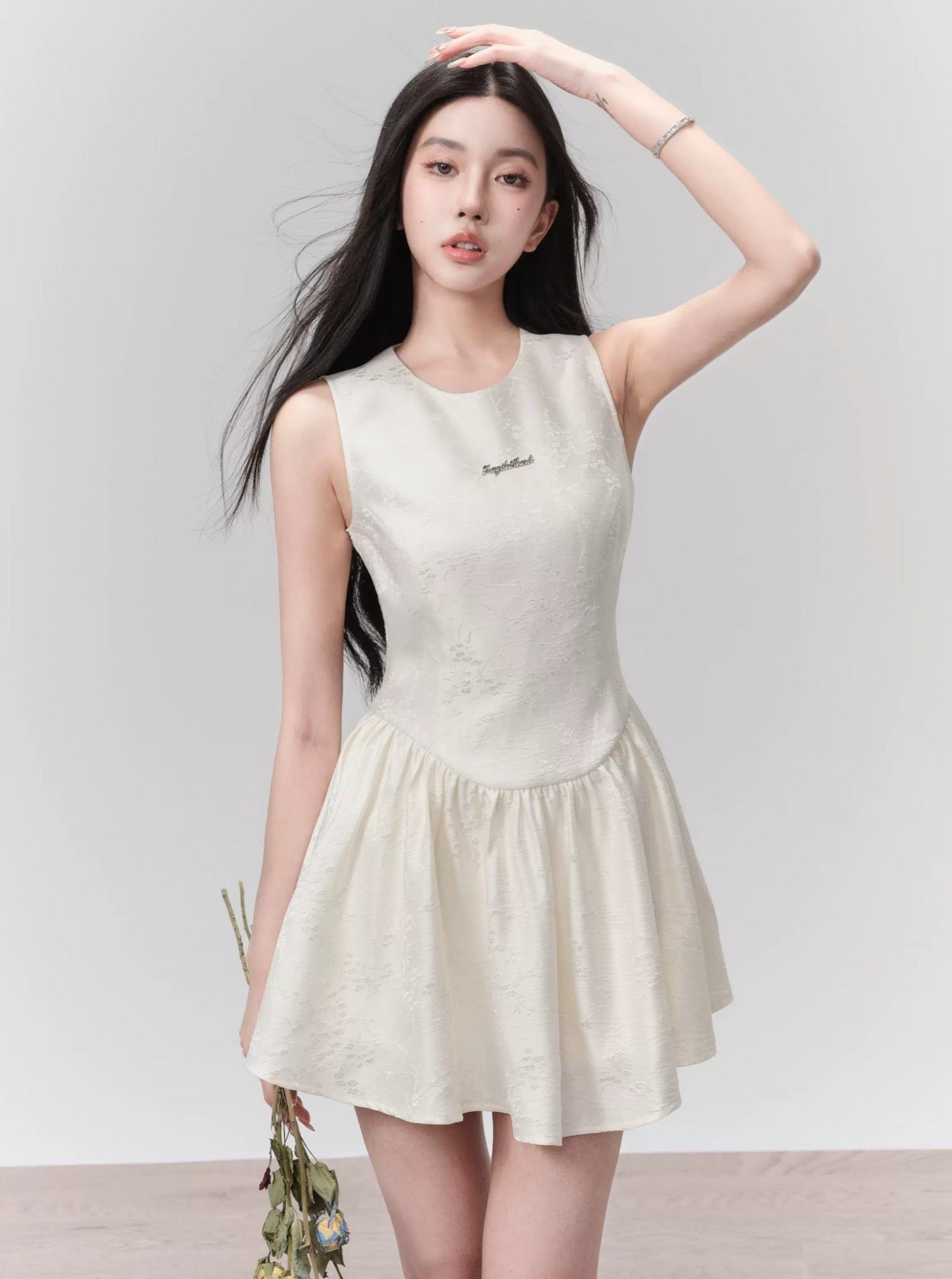 White Sleeveless Fit and Flare Mini Dress sneakershuborg