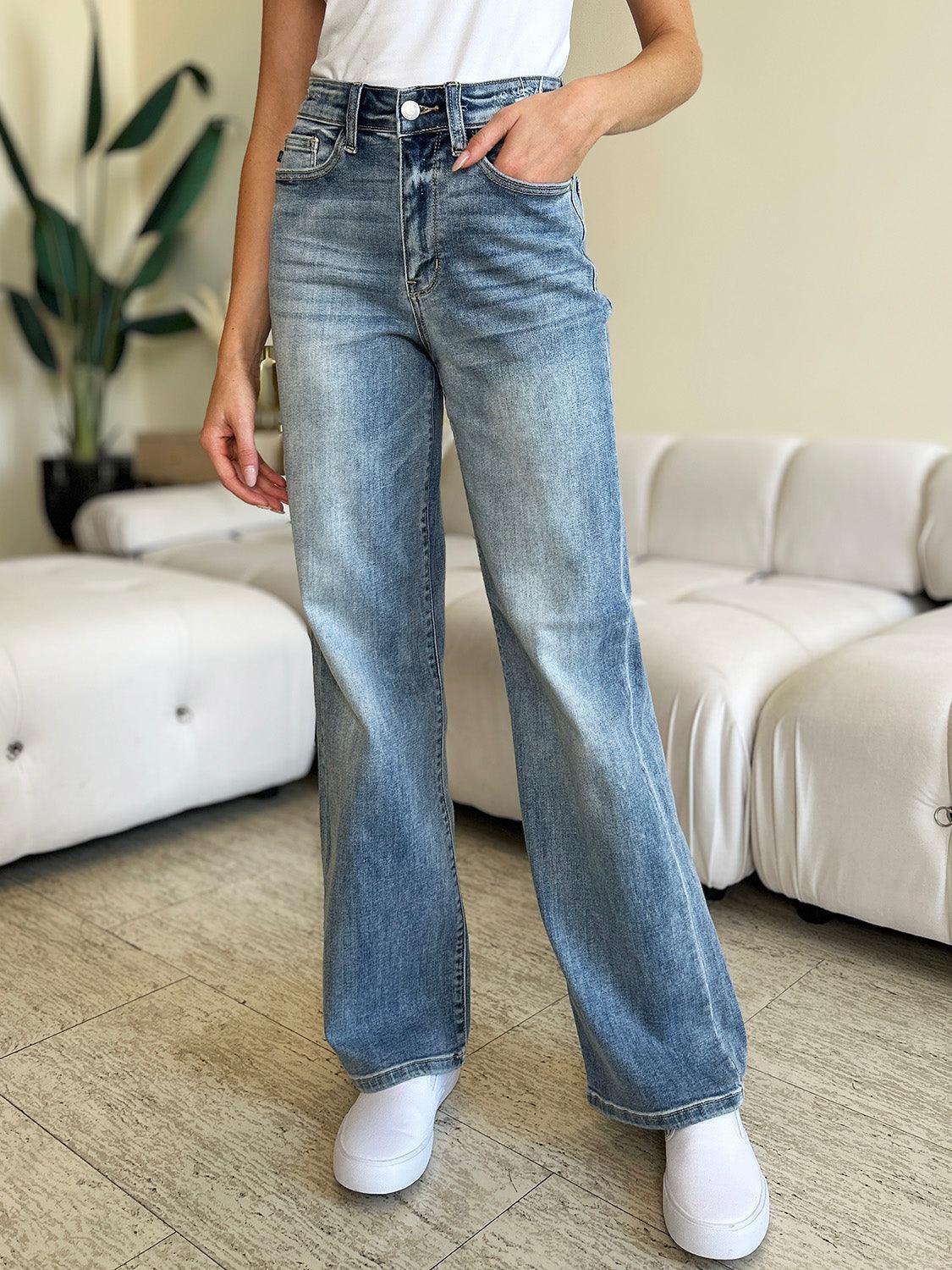 Judy Blue Full Size High Waist Straight Jeans - sneakershuborg