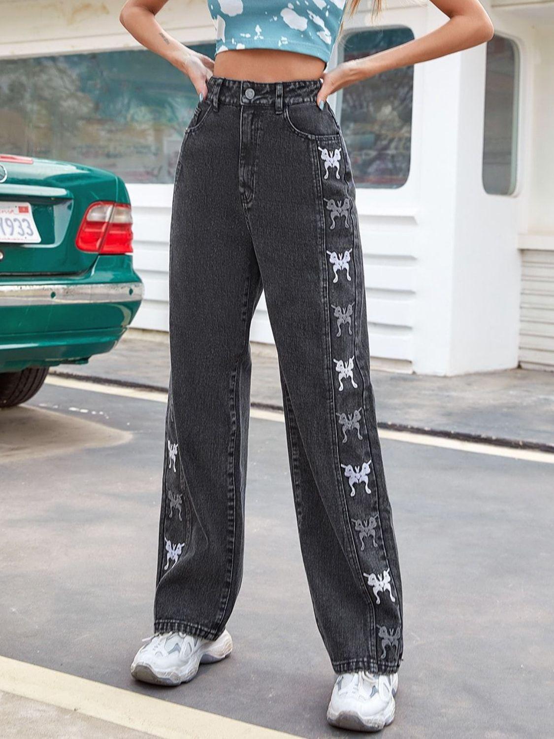 Embroidered Butterfly Jeans with Pockets - sneakershuborg