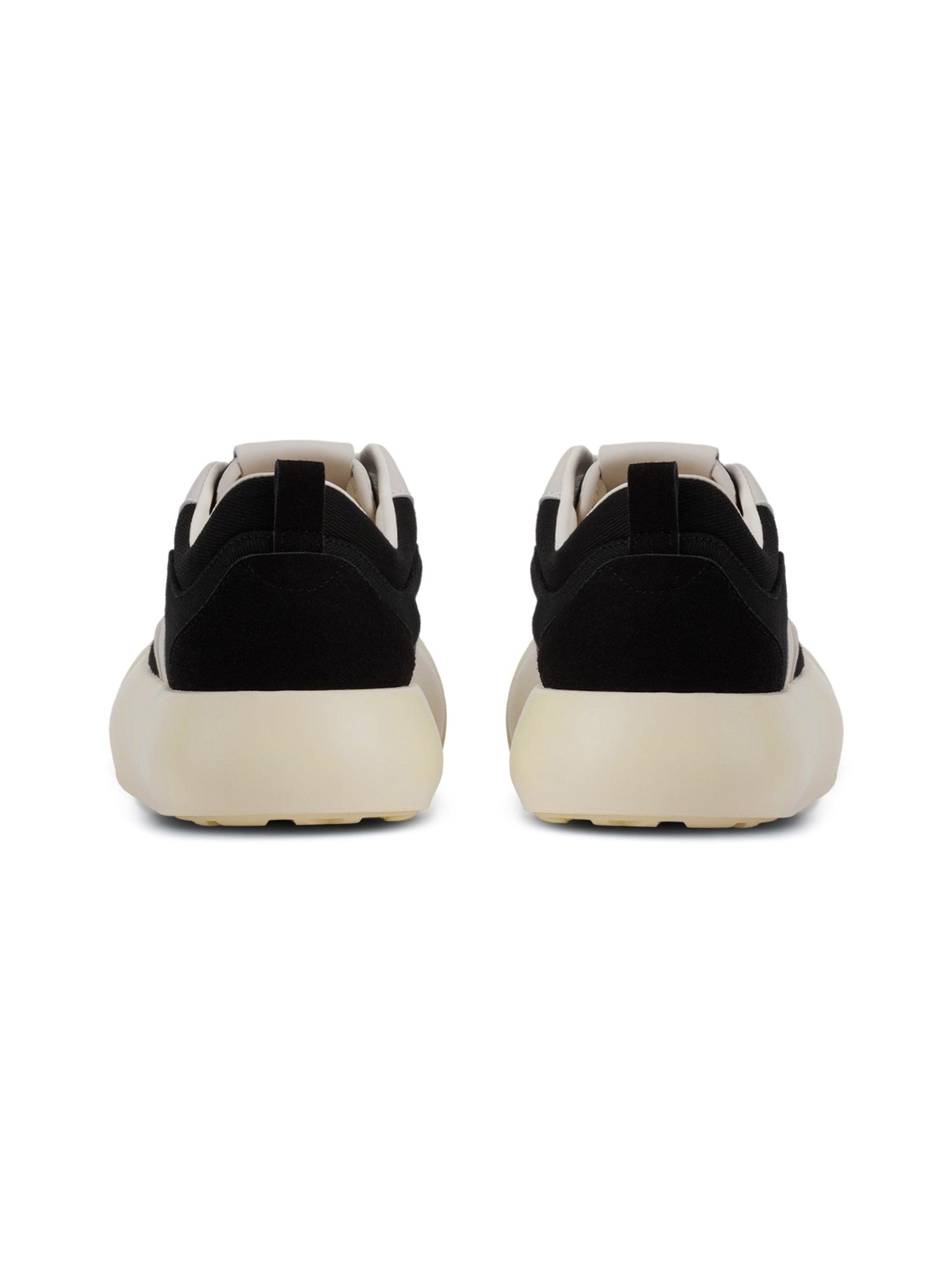 Sneakerhub Chunky Round-Toe Color-Block Rap Sneakers - sneakershuborg