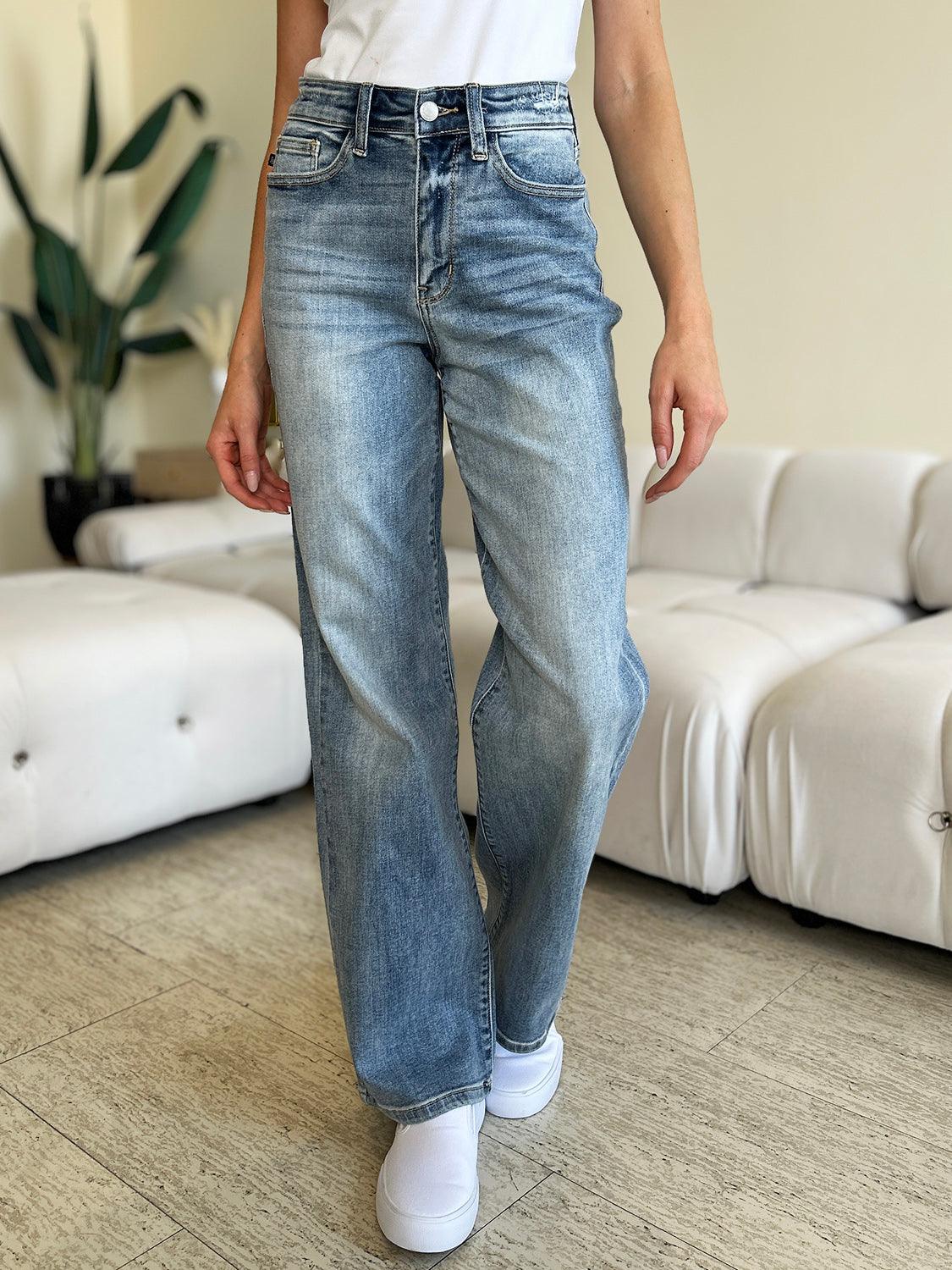 Judy Blue Full Size High Waist Straight Jeans - sneakershuborg