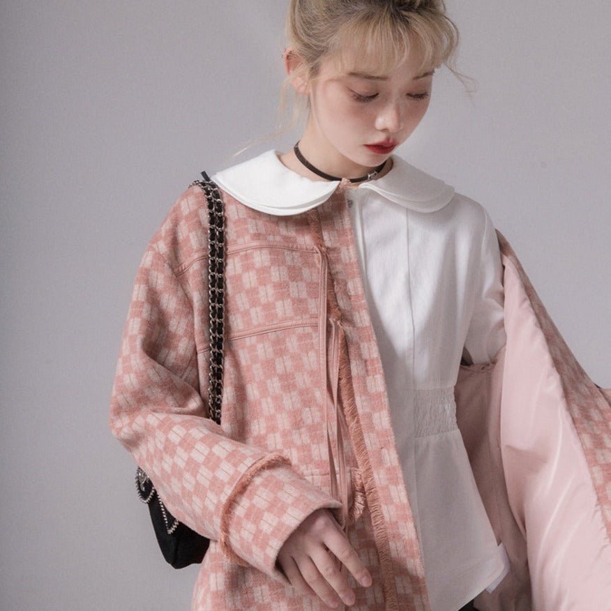 Porcelain Petal Collar Blouse sneakershuborg