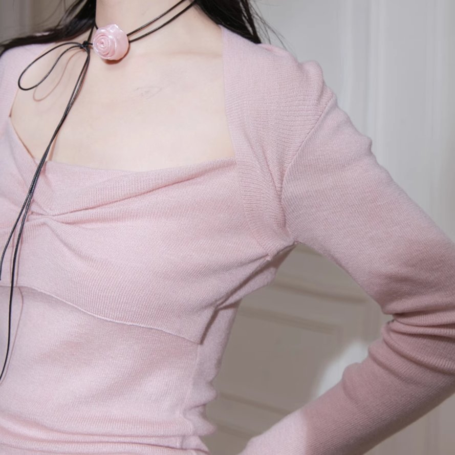 Blush Whisper Twist Knit Shirt sneakershuborg