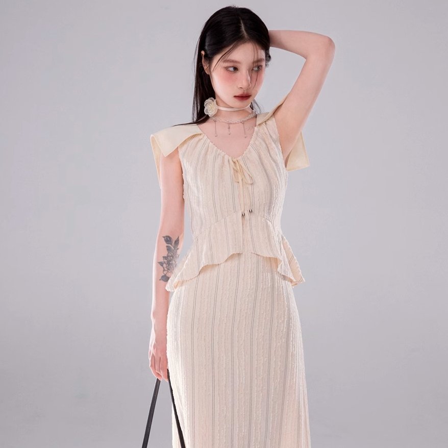 Angelic Whisper Maxi Dress sneakershuborg