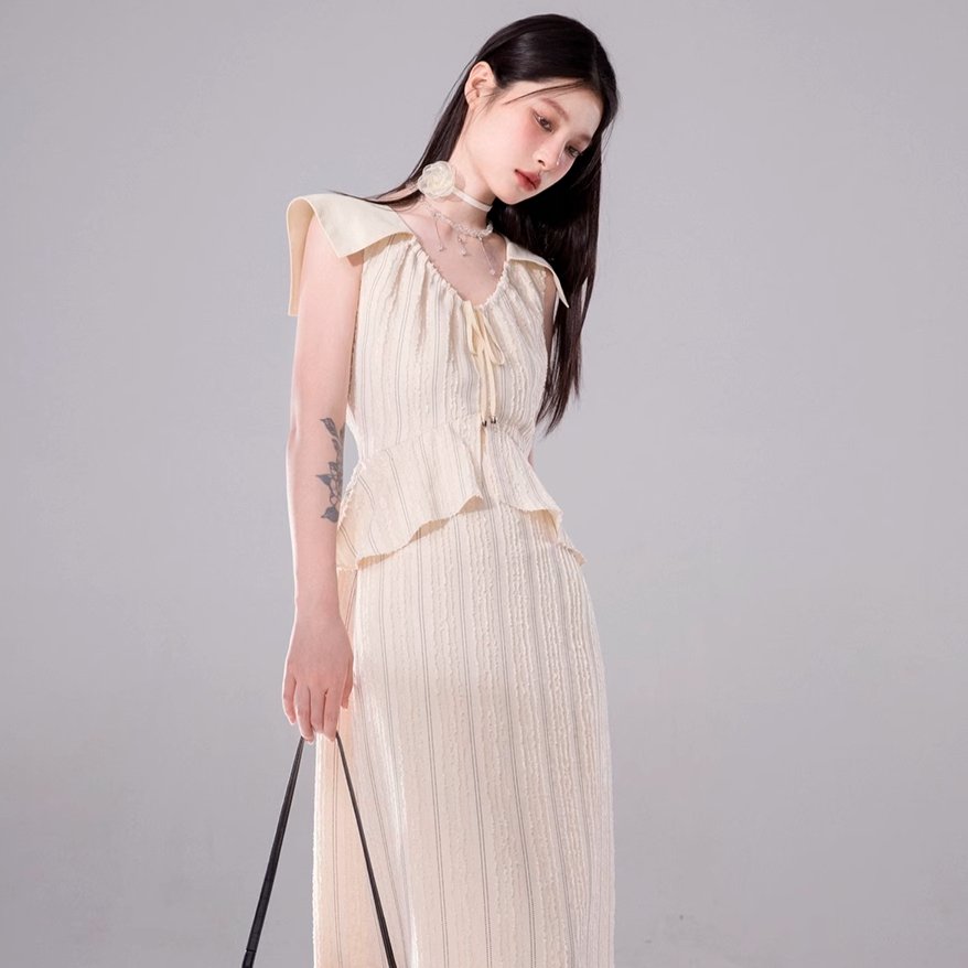 Angelic Whisper Maxi Dress sneakershuborg